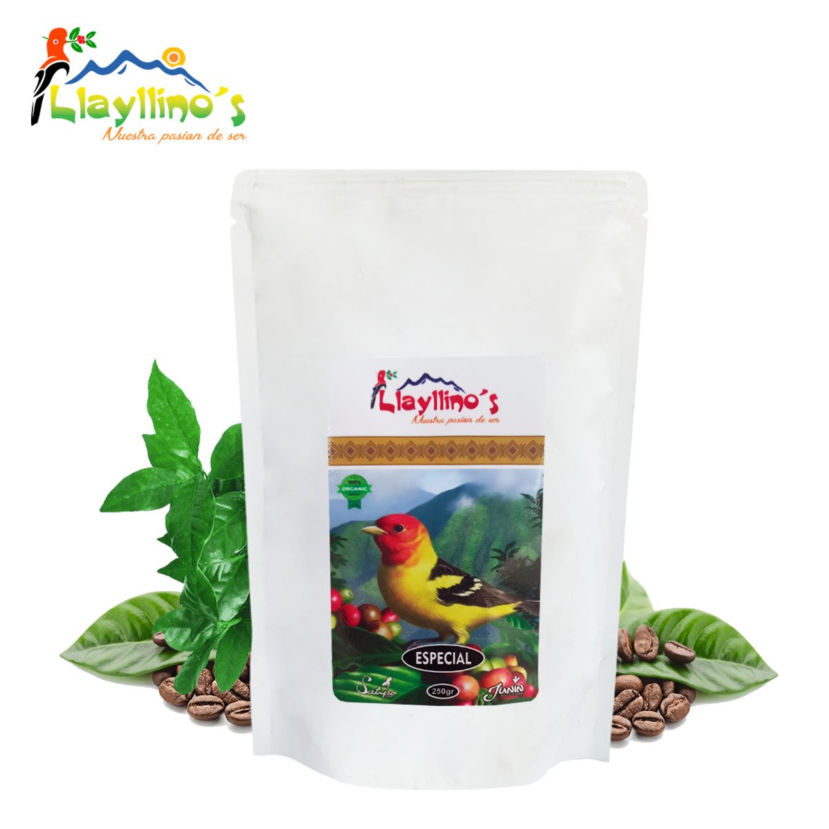 Sacos de café apilados listos para comercialización